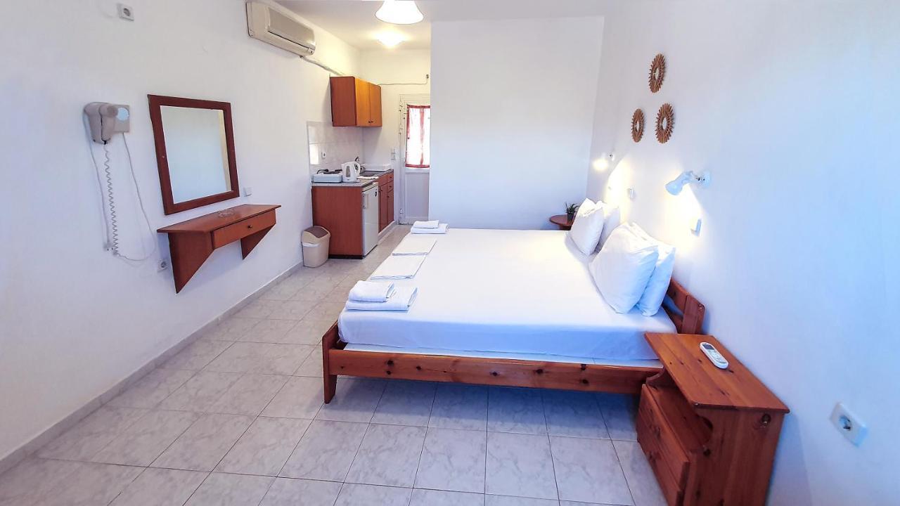 George Studios Pefkos Pefki  Экстерьер фото